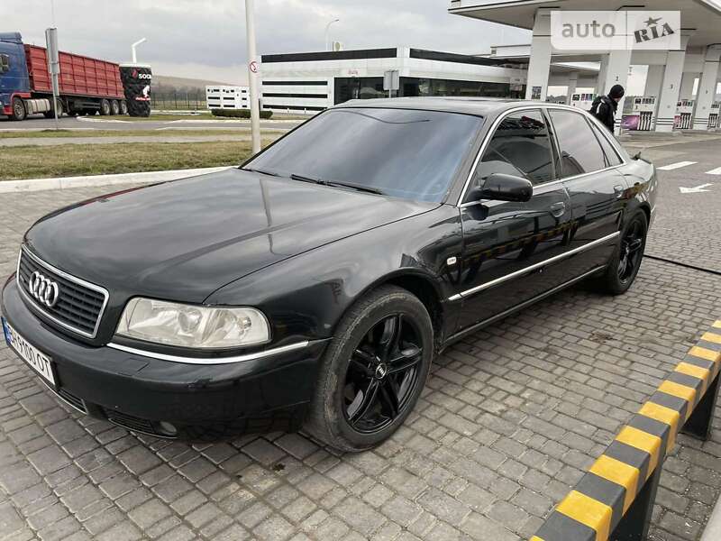 Седан Audi A8 1999 в Одессе