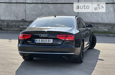 Седан Audi A8 2012 в Киеве