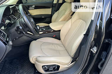 Седан Audi A8 2012 в Киеве