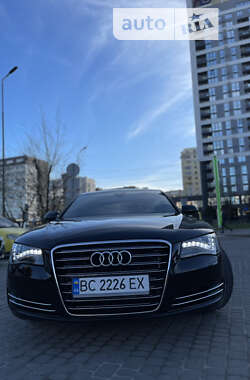 Седан Audi A8 2013 в Львові