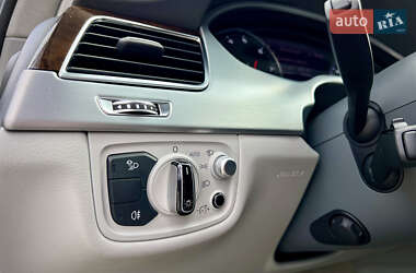 Седан Audi A8 2014 в 