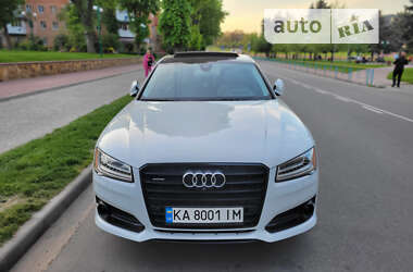 Седан Audi A8 2017 в Киеве