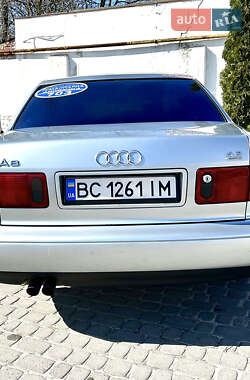 Седан Audi A8 1997 в Львове