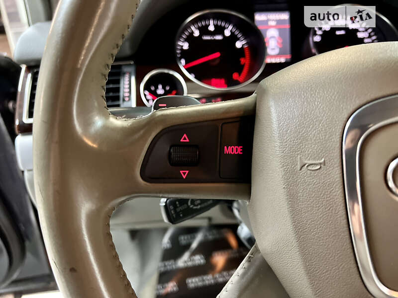 Седан Audi A8 2006 в Києві
