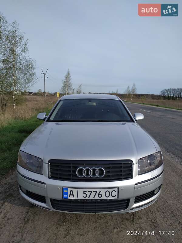 Седан Audi A8 2004 в Києві