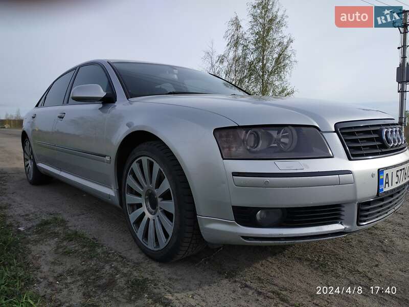 Седан Audi A8 2004 в Києві