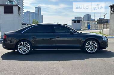 Седан Audi A8 2013 в Киеве