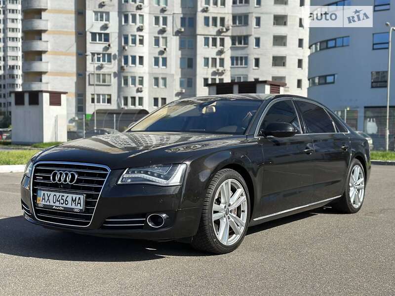 Седан Audi A8 2013 в Киеве