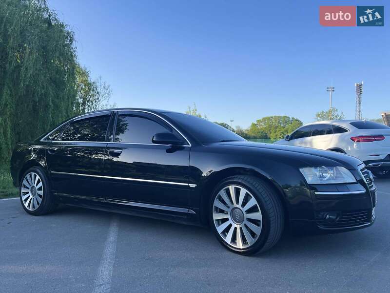 Седан Audi A8 2007 в Ивано-Франковске