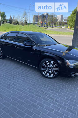 Седан Audi A8 2013 в Києві