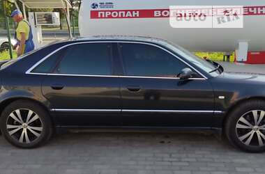 Седан Audi A8 2001 в Дніпрі