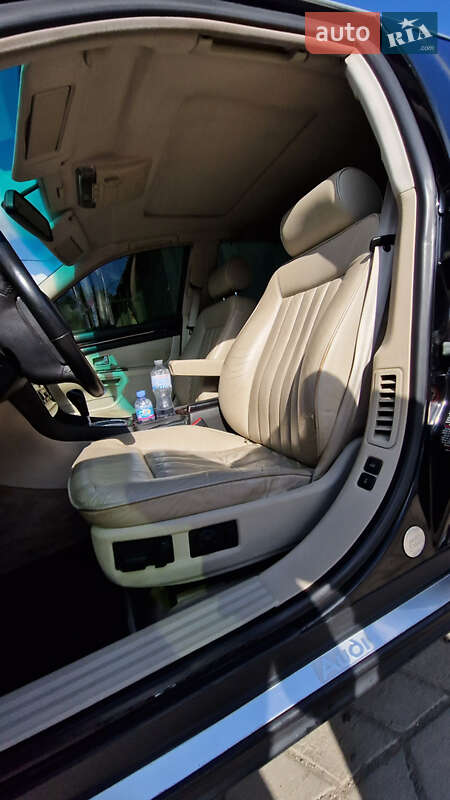 Седан Audi A8 1995 в Ужгороде