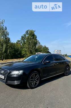 Седан Audi A8 2012 в Чернігові