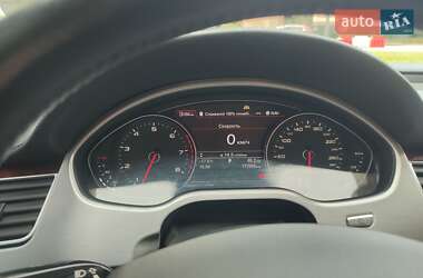 Седан Audi A8 2013 в Ужгороде