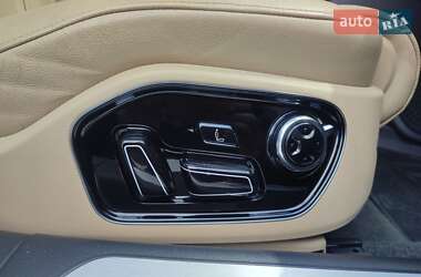Седан Audi A8 2013 в Ужгороде