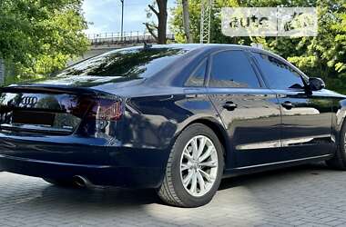 Седан Audi A8 2012 в Києві