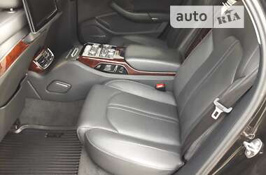 Седан Audi A8 2013 в Киеве