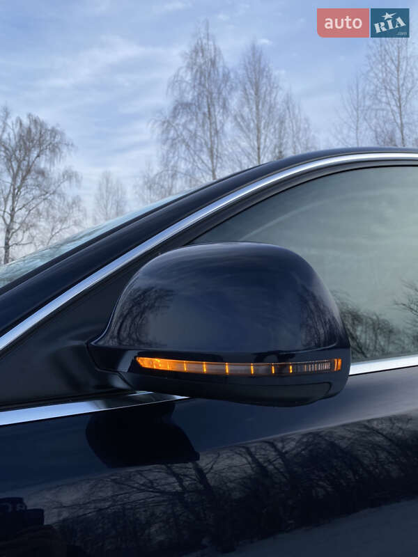 Седан Audi A8 2009 в Звягеле