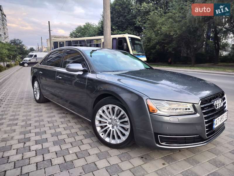 Седан Audi A8 2015 в Ивано-Франковске