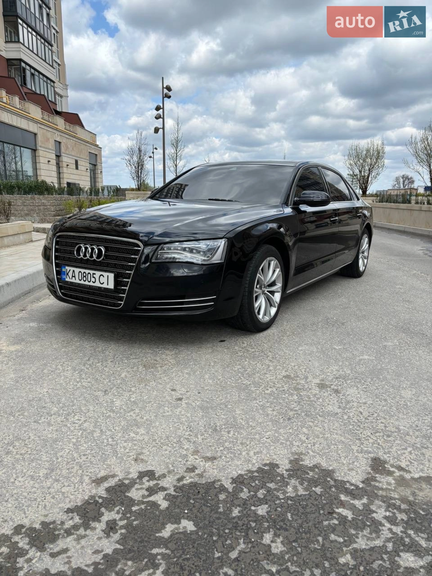 2011 Audi A8 - фото 1