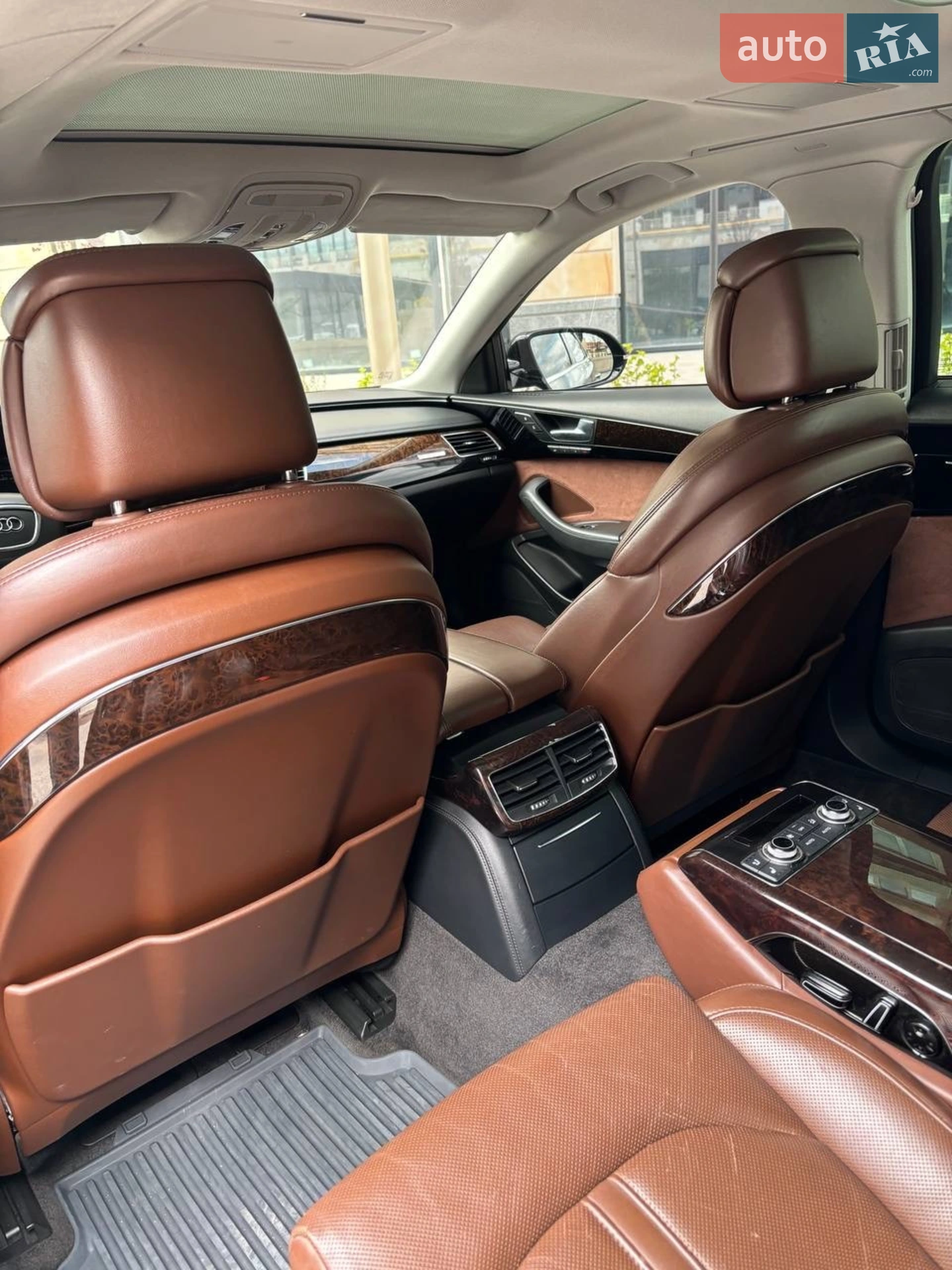 2011 Audi A8 - мініатюра 13