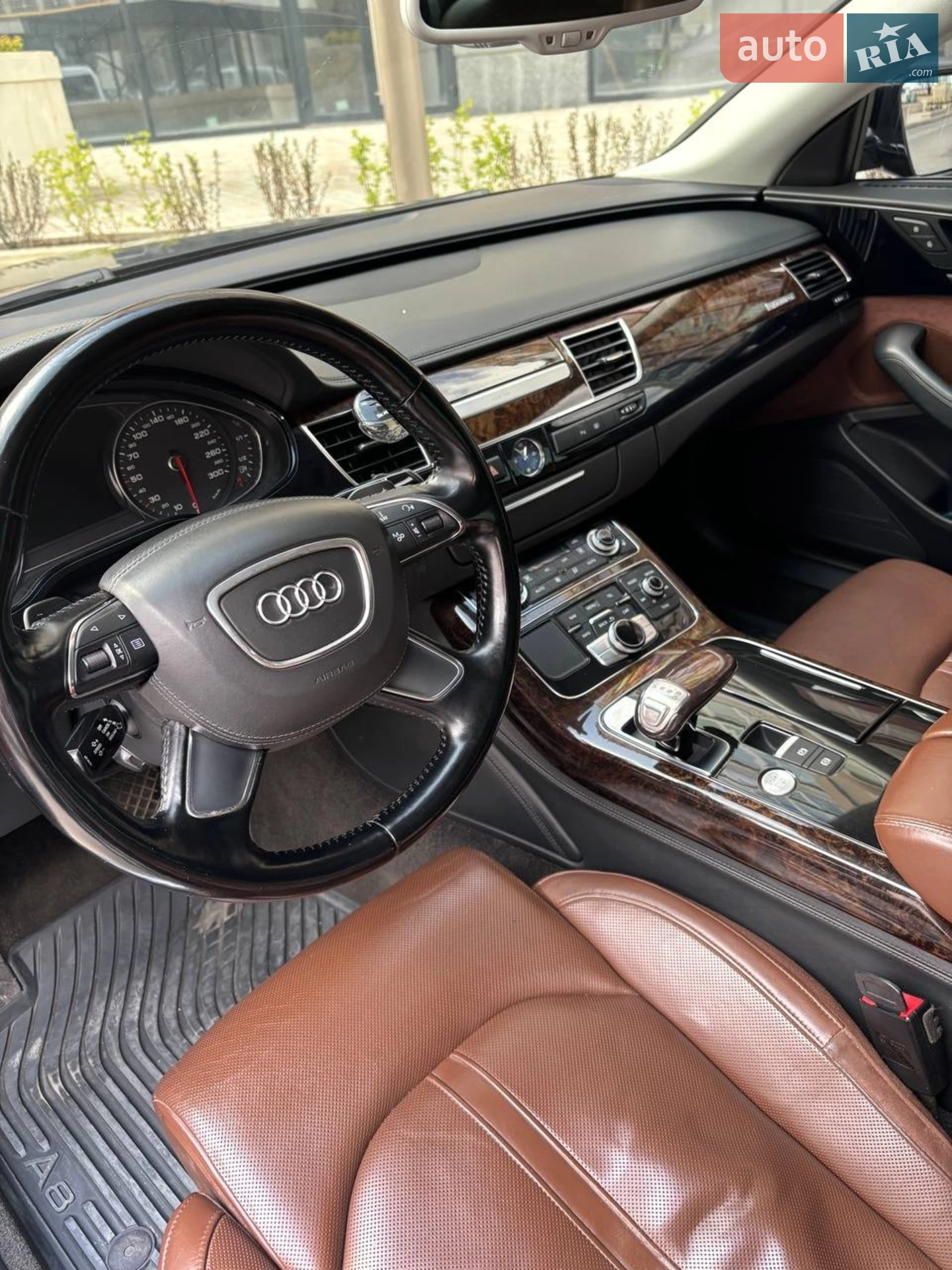 2011 Audi A8 - мініатюра 19