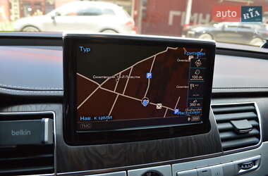 Седан Audi A8 2012 в 