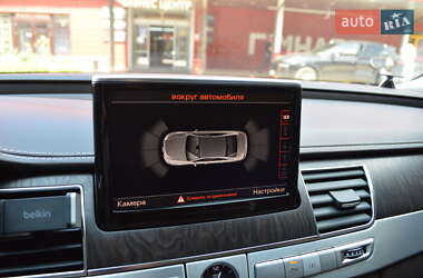 Седан Audi A8 2012 в 