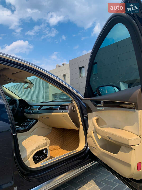 Седан Audi A8 2014 в Днепре фото 36 Седан Audi A8 2014 в Днепре