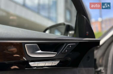 Седан Audi A8 2015 в 