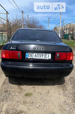 Седан Audi A8 1998 в Одесі
