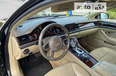 Седан Audi A8 2004 в Хмельницькому