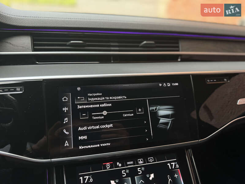Седан Audi A8 2020 в Львові