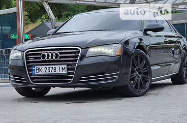 Седан Audi A8 2012 в Ровно