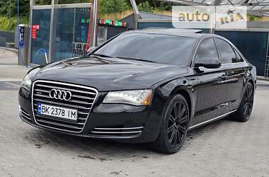 Седан Audi A8 2012 в Рівному