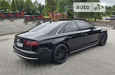 Седан Audi A8 2012 в Ровно