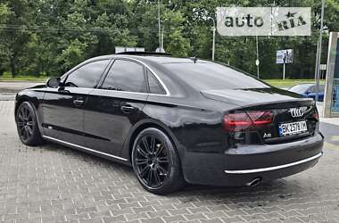 Седан Audi A8 2012 в Ровно