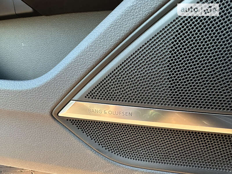 Седан Audi A8 2018 в Черновцах фото 14 Седан Audi A8 2018 в Черновцах