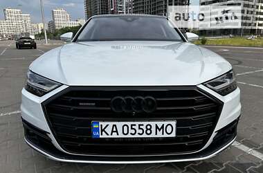 Седан Audi A8 2018 в Киеве