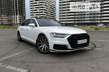 Седан Audi A8 2018 в Киеве