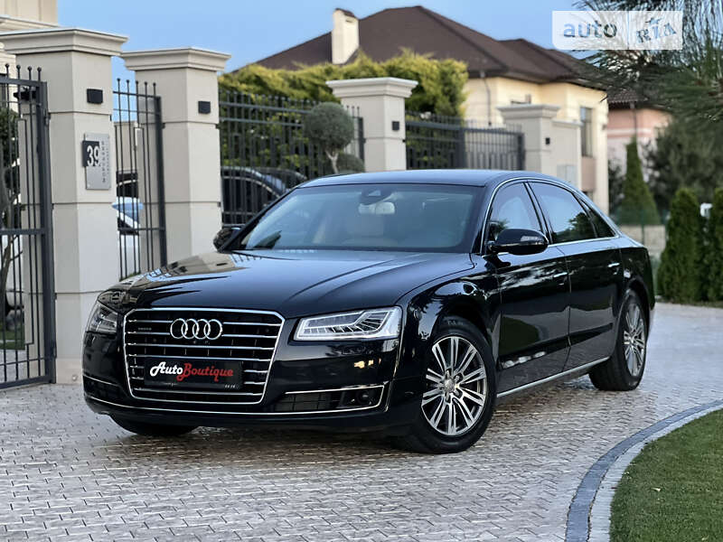 Седан Audi A8 2015 в Одессе