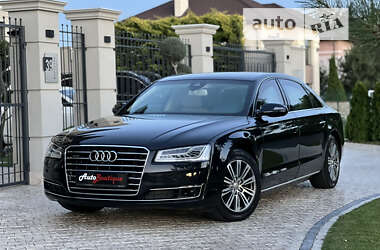 Седан Audi A8 2015 в 