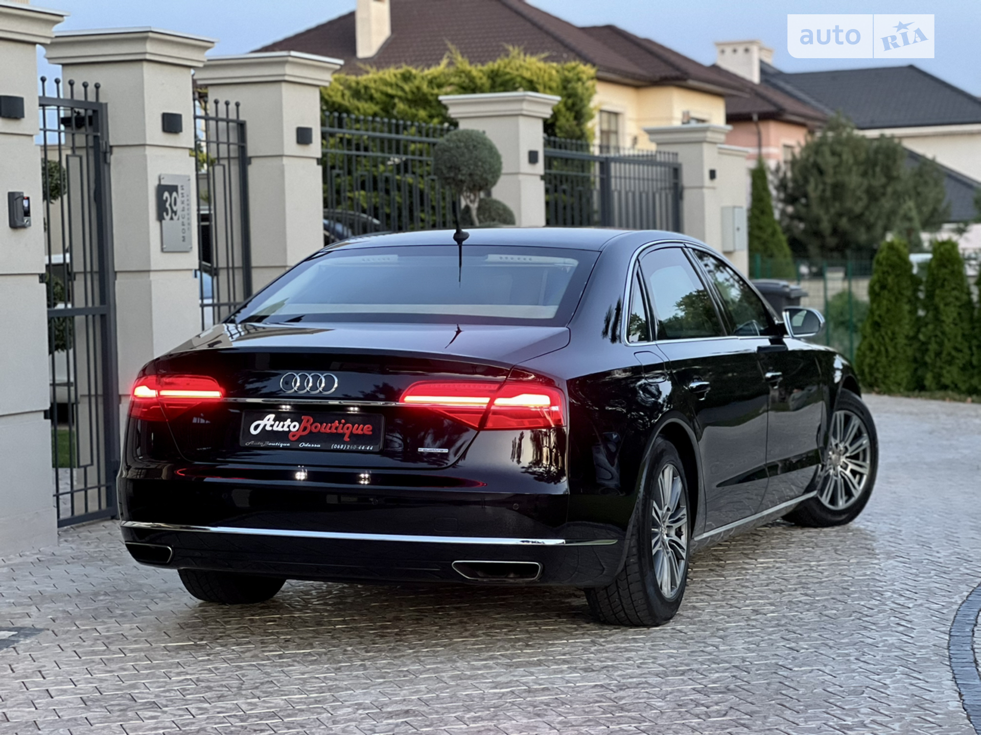 2015 Audi A8 - мініатюра 16