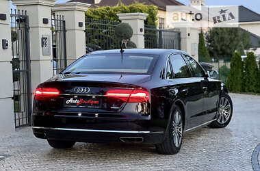 Седан Audi A8 2015 в 