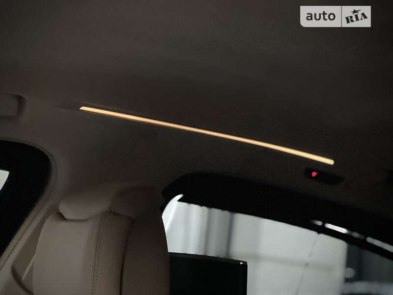 Седан Audi A8 2015 в Одессе