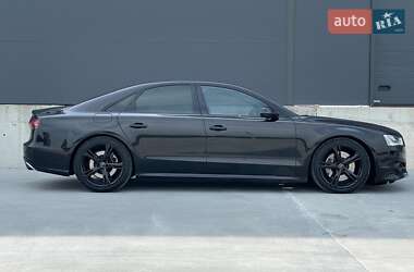 Седан Audi A8 2015 в Львове