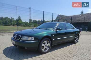 Седан Audi A8 2000 в Ивано-Франковске