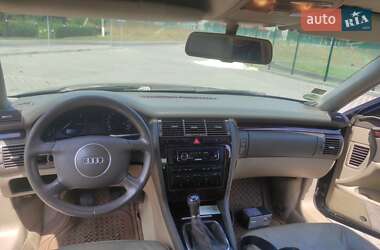 Седан Audi A8 2000 в Ивано-Франковске