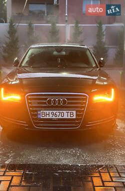 Audi A8 2012
