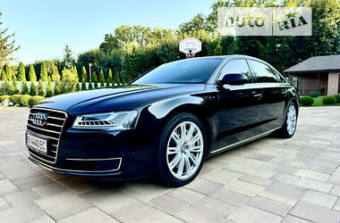 Седан Audi A8 2014 в Лубнах